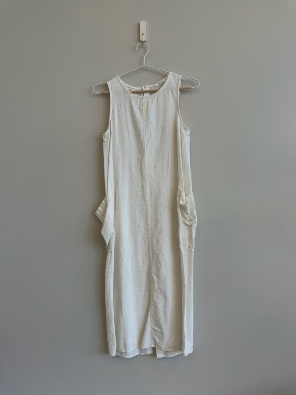 Mod Ref White Linen Blend Midi Dress
